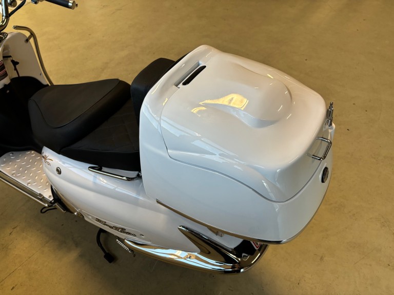 Retro Scooter 45 - fabriksny