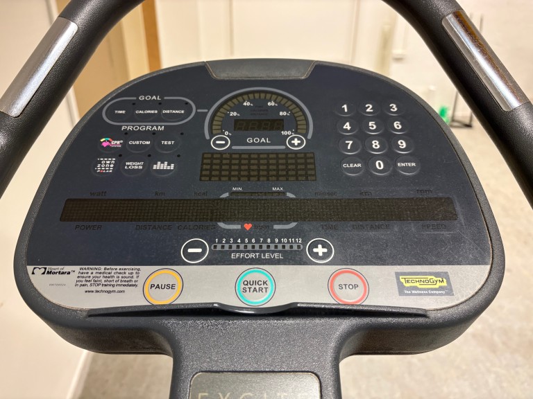 Technogym motionscykel