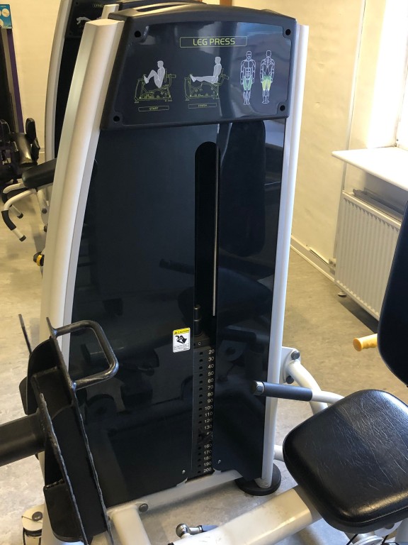 Leg press siddende