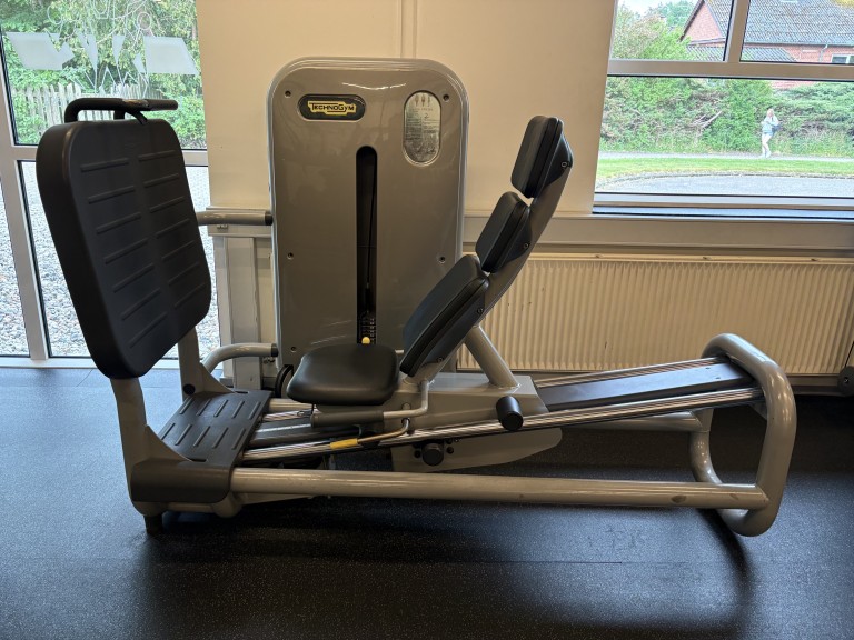Leg press siddende