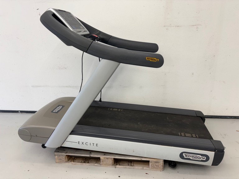 Technogym Excite 700